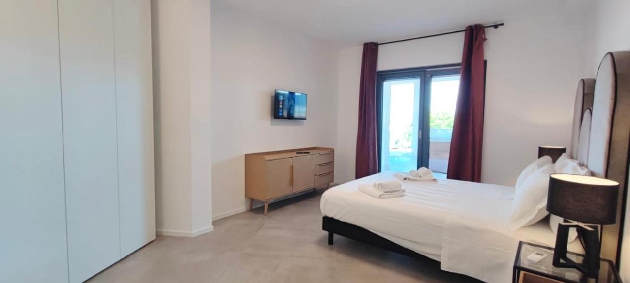 Marisabella Suite Spa 5 Bari Exterior foto